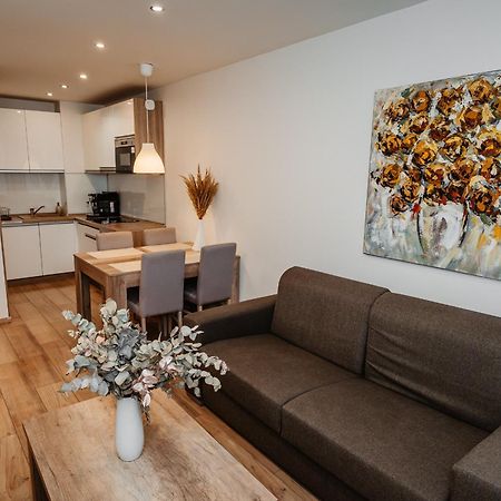 Ah Povazska IV Apartment โกชิเซ ภายนอก รูปภาพ