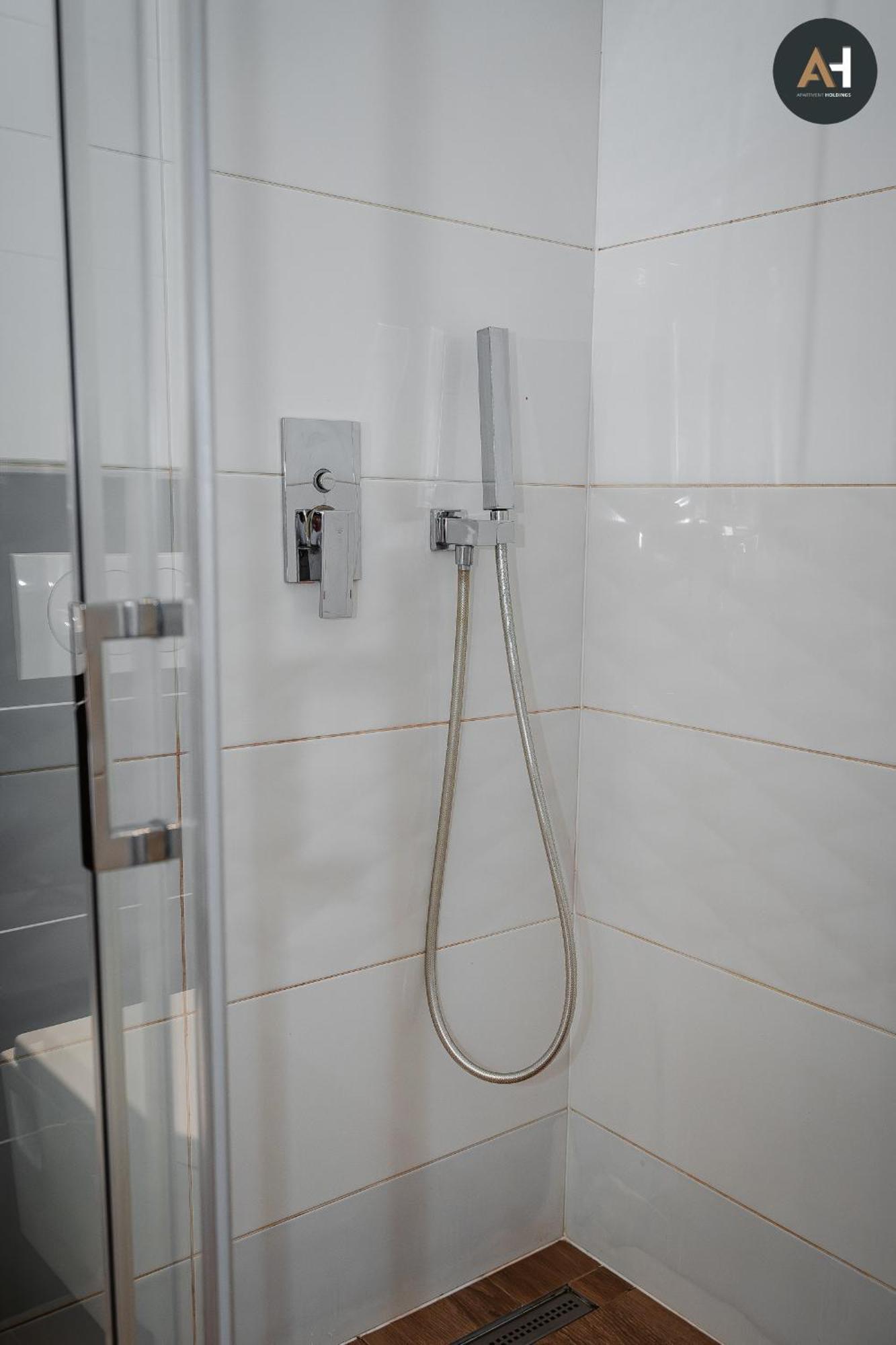Ah Povazska IV Apartment โกชิเซ ภายนอก รูปภาพ